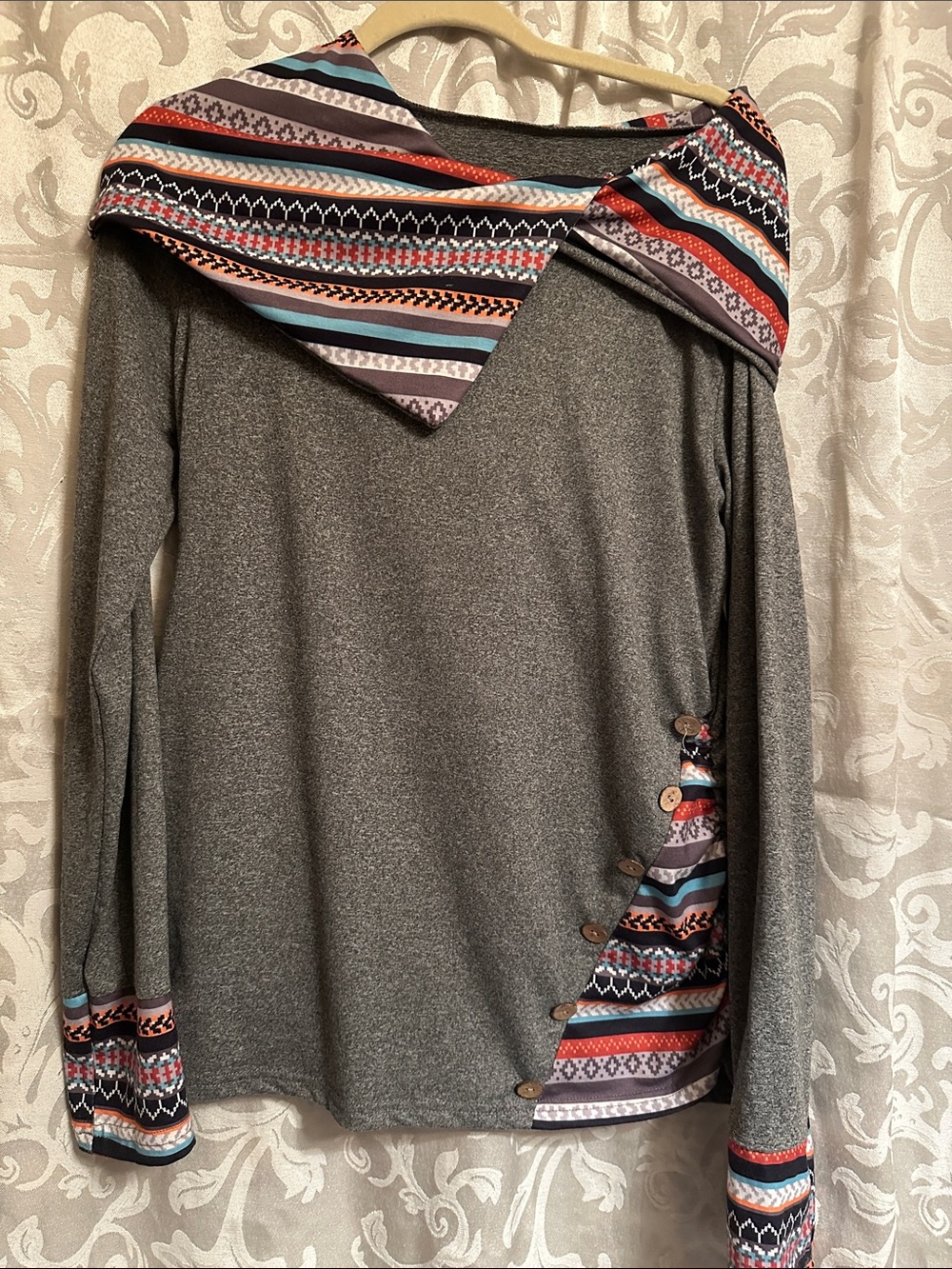 SHEIN Gray hoodie with Multicolor Stripe Trim and collar